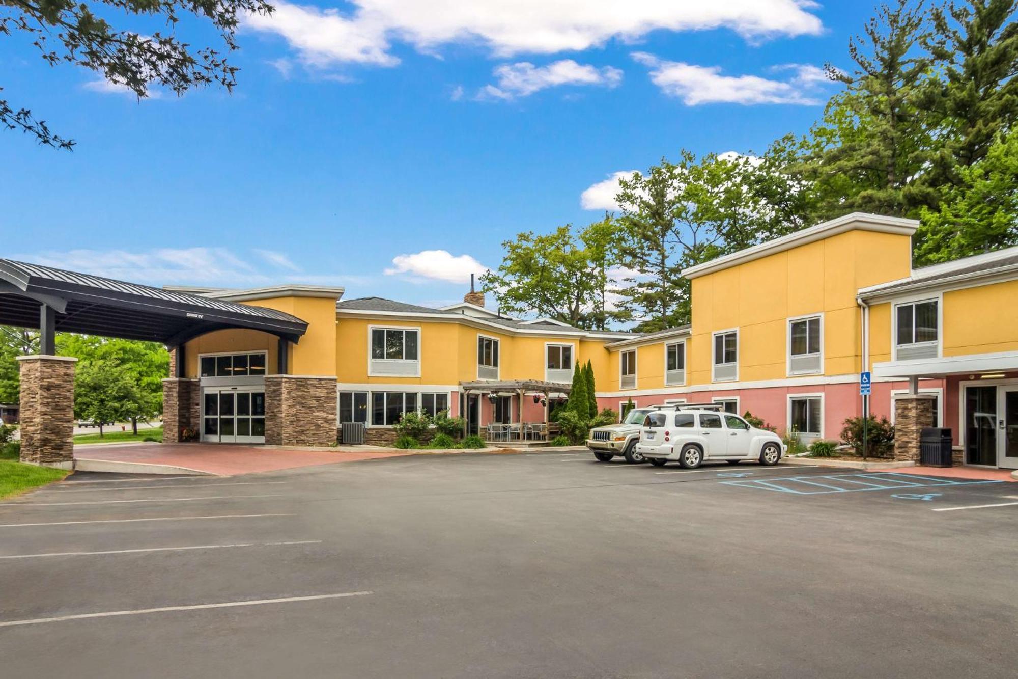 Best Western Plus Τράβερς Σίτι Εξωτερικό φωτογραφία