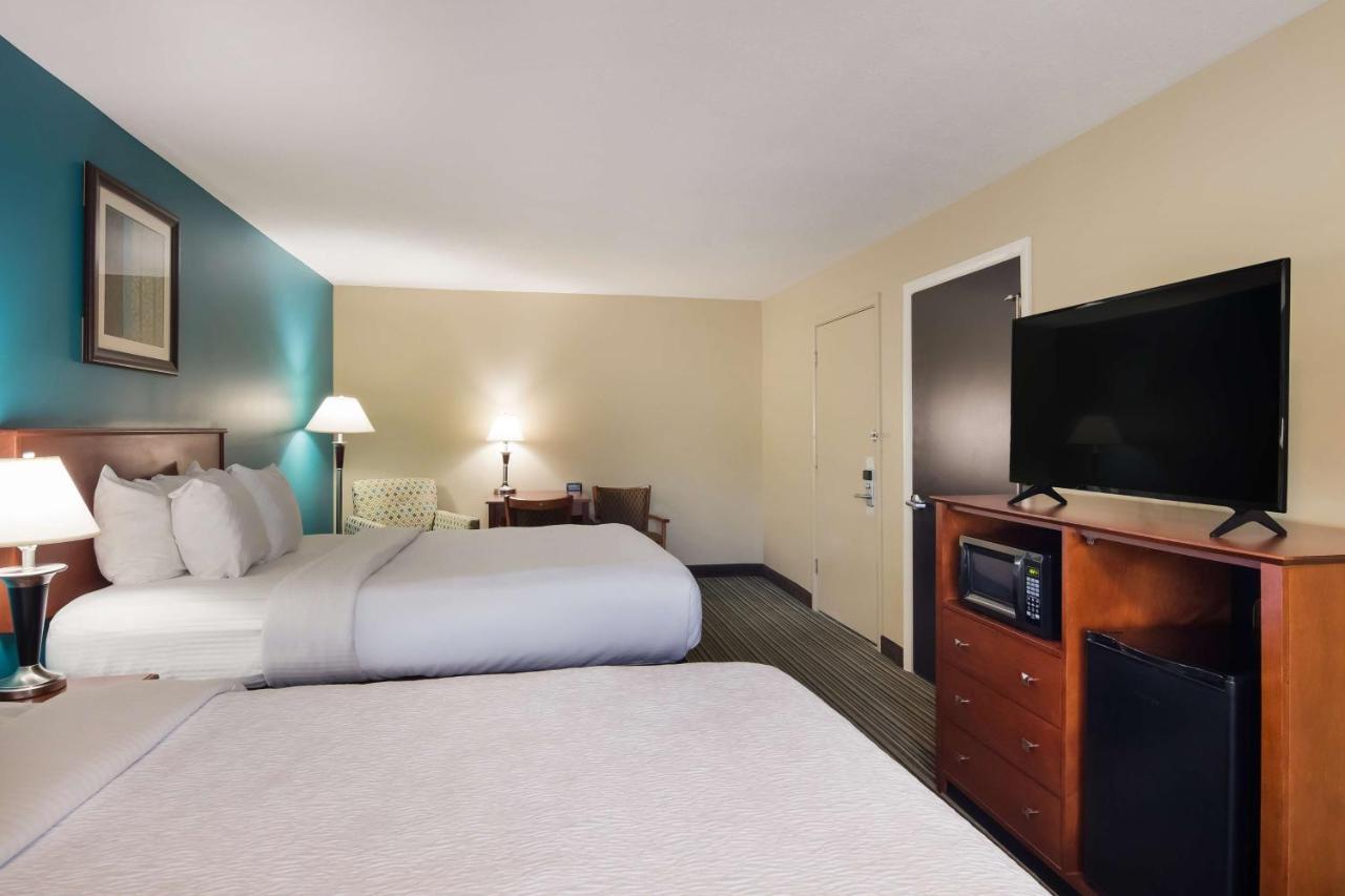 Best Western Plus Τράβερς Σίτι Εξωτερικό φωτογραφία