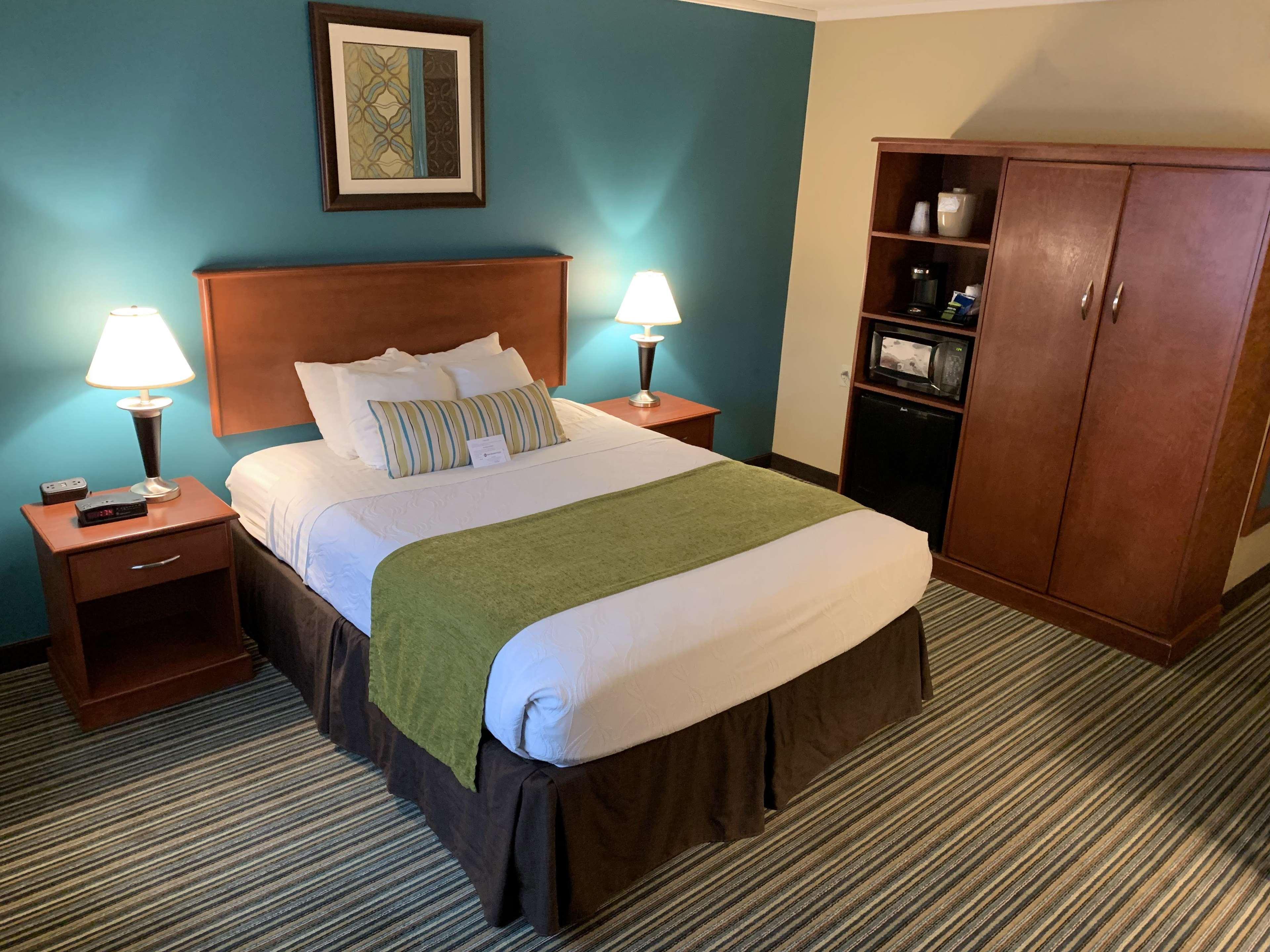 Best Western Plus Τράβερς Σίτι Εξωτερικό φωτογραφία