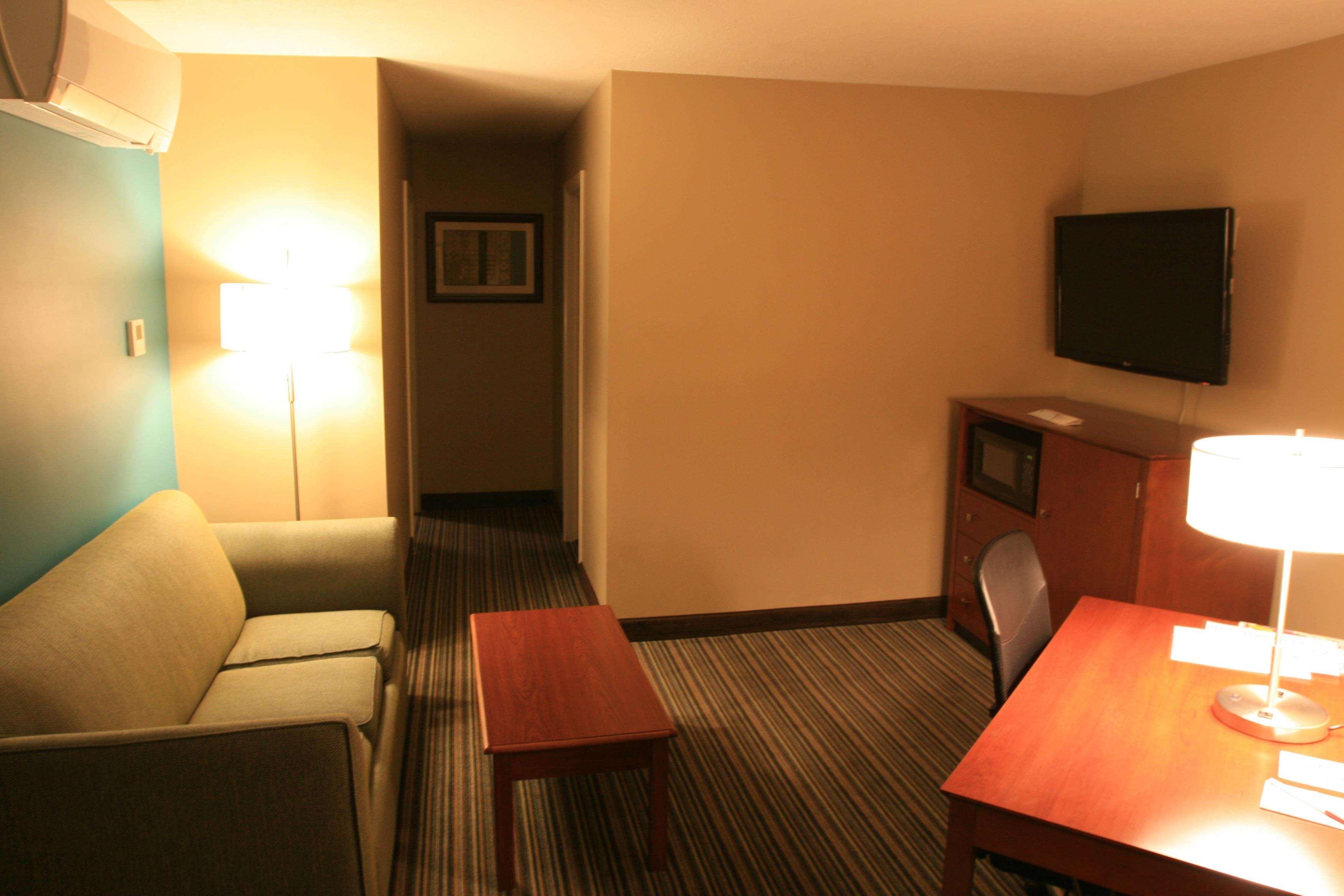 Best Western Plus Τράβερς Σίτι Εξωτερικό φωτογραφία